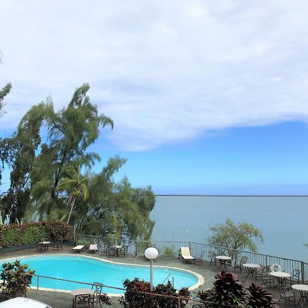 Hilo Bay Hotel Exterior photo